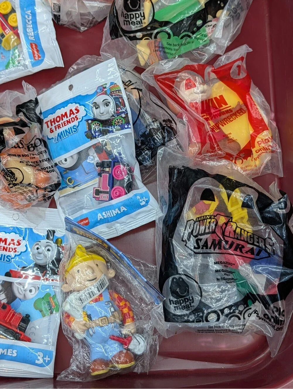 Lot of 12 Sealed Happy Meal & Thomas Minis Toys Bob the Builder Madagascar